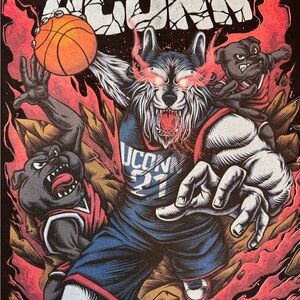 UCONN Graphic Tee - size M(2x28)